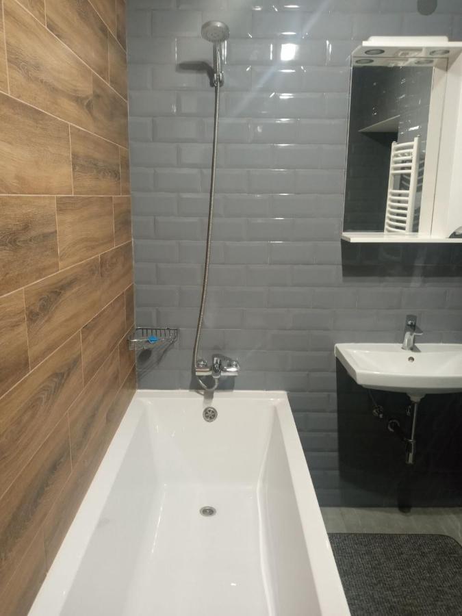 Apartament Yescity! Ужгород Екстериор снимка